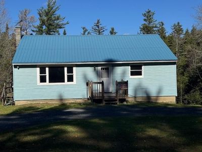 496 County Road, Stamford, VT, 05352