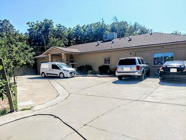 1st image of 7898 La Senda Dr
