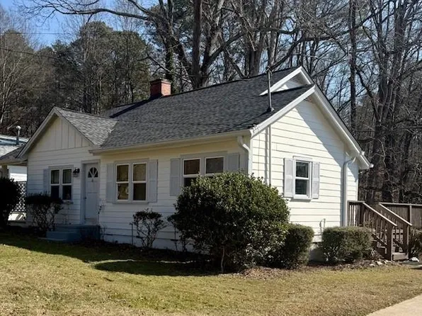 1005 Whitehead Rd, Buford, GA 30518