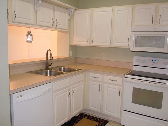 4th image of 10037 Spyglass Hill Ln