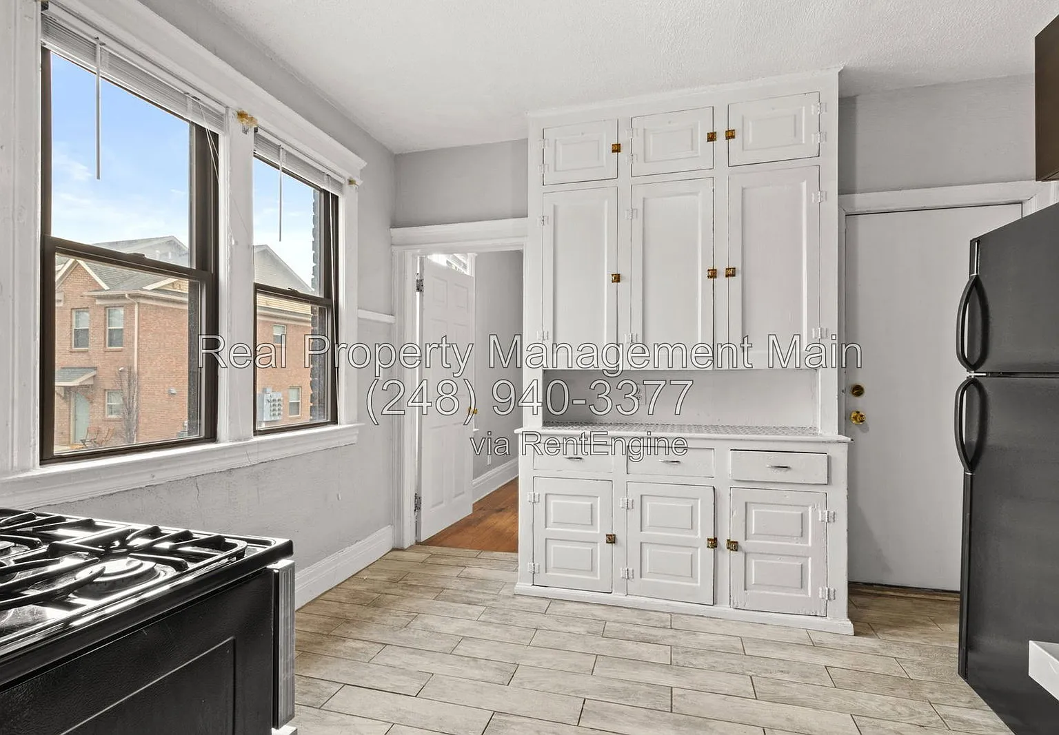 3 bed, 1.0 bath, 1100 sqft, $1,400 — Photo 4