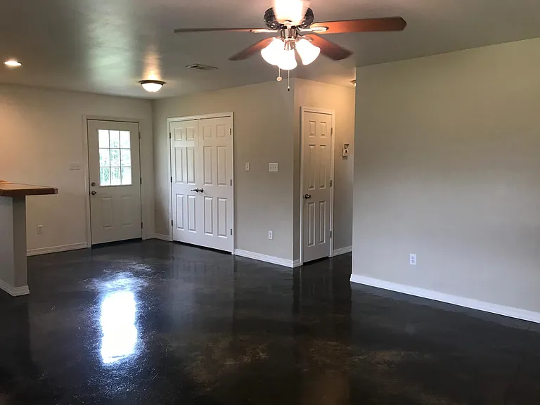 420 Matthews Rd #B — Photo 6