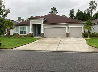 3920 Hammock Bluff Dr, Jacksonville, FL 32226