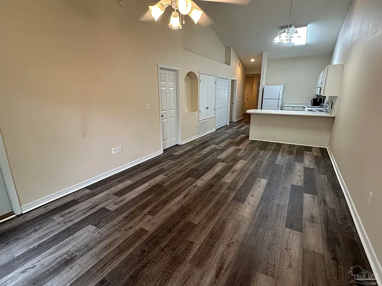 7101 Joy St #A7 — Photo 13