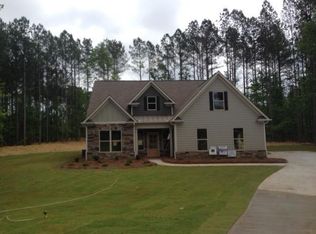 100 Shoals Ct, Bogart, GA 30622