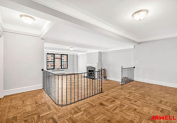 3rd image of 430 E 86th St APT 8F