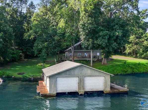 210 Signal Point Dr, Guntersville, AL 35976
