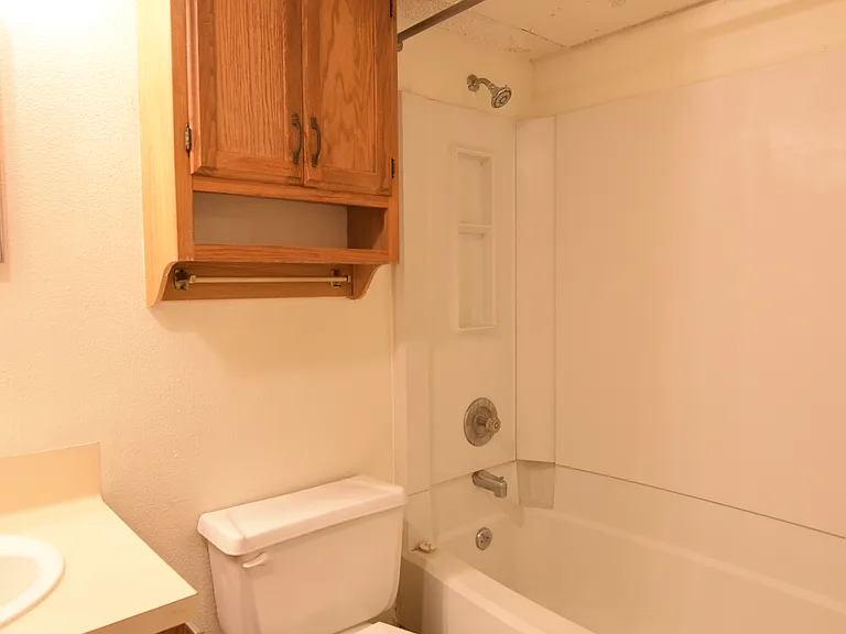 1626 Kelly Dr — Photo 11
