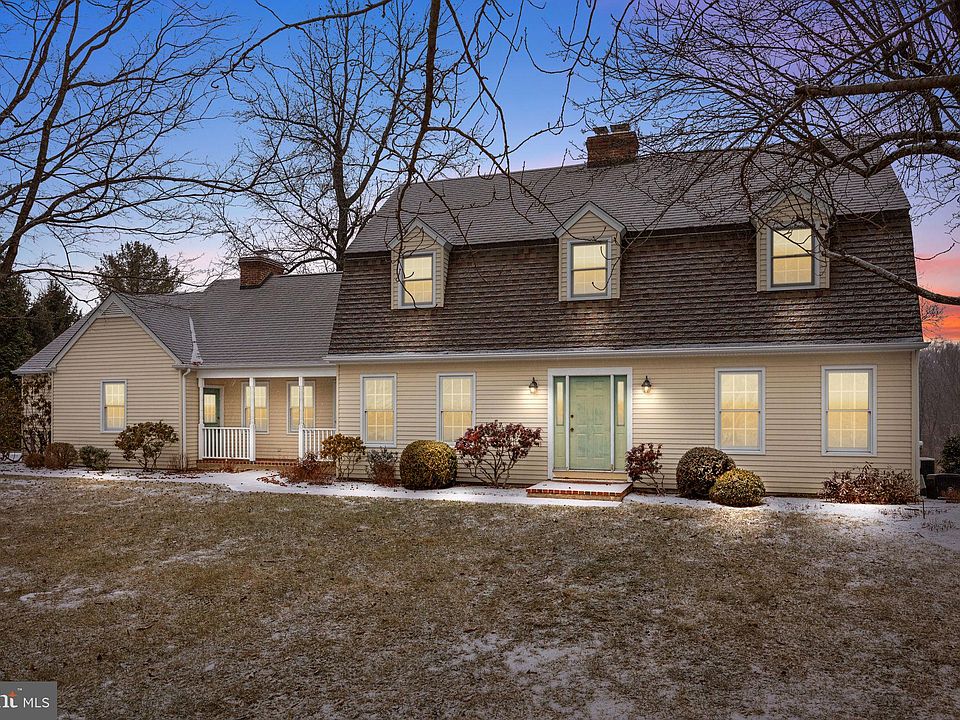 29 Hillside Ln, New Hope, PA 18938 | Zillow