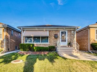 7417 N Osceola Ave, Chicago, IL