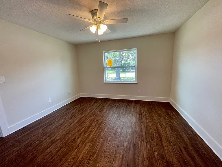 10867 Bahia Dr — Photo 16