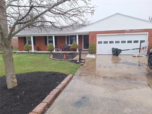 709 Lynwood Ct, Union City, OH 45390