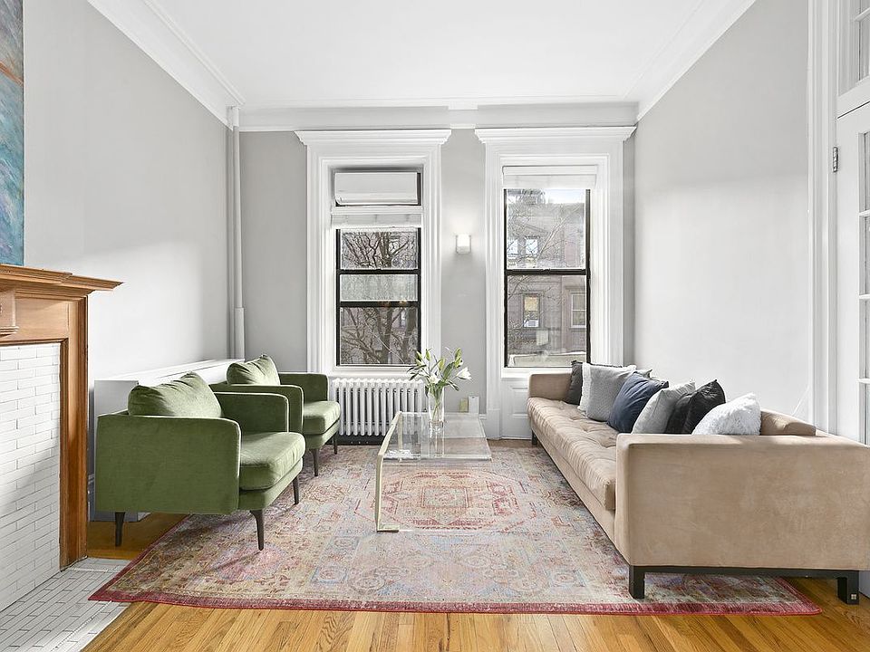1st image of 45 W 89th St #3FR