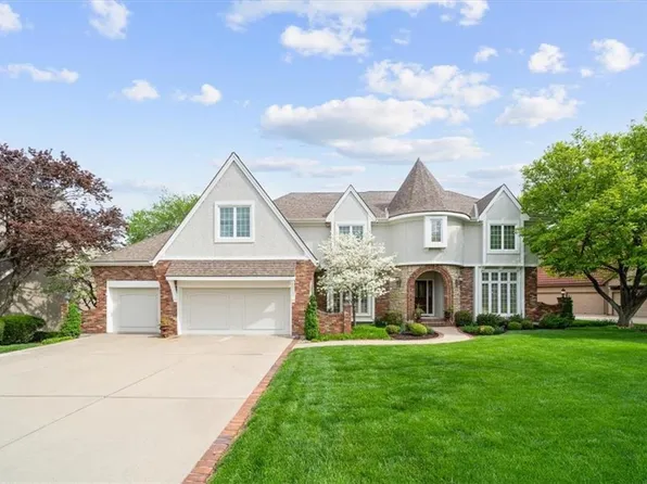 5608 W 130th St, Overland Park, KS 66209