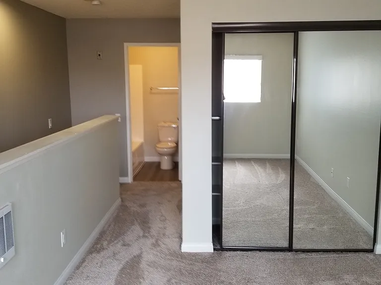 4131 Front St #202 — Photo 8