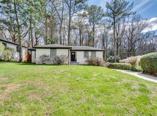 2740 Rollingwood Ln, Atlanta, GA 30316
