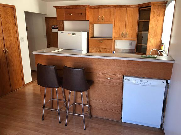 4th image of 9504 63rd Ave NW