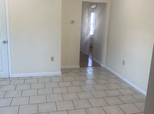 155 Sutton Ave #2, East Providence, RI 02914