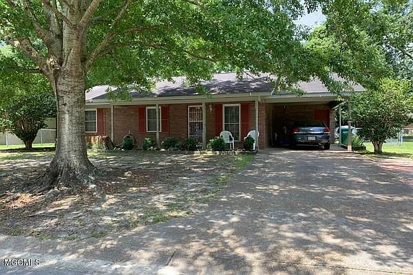 1st image of 130 Gahan Dr