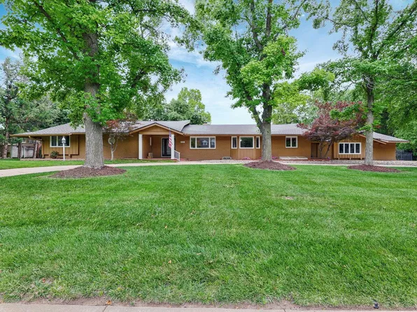 8401 E Tipperary St, Wichita, KS 67206