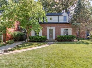 7474 Drexel Dr, Saint Louis, MO