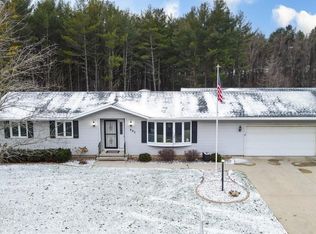 407 S 5th St, Reedsville, WI 54230