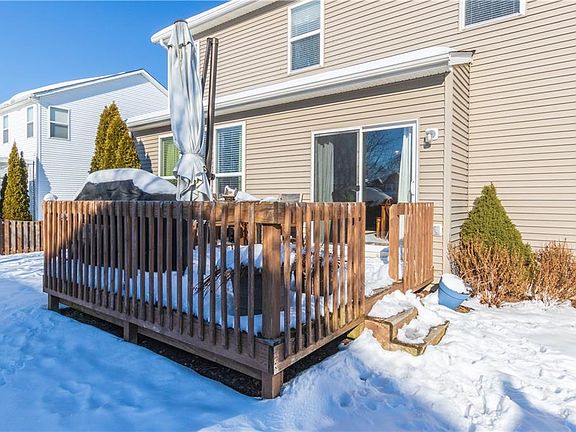 5th image of 18577 Pilot Mills Ct