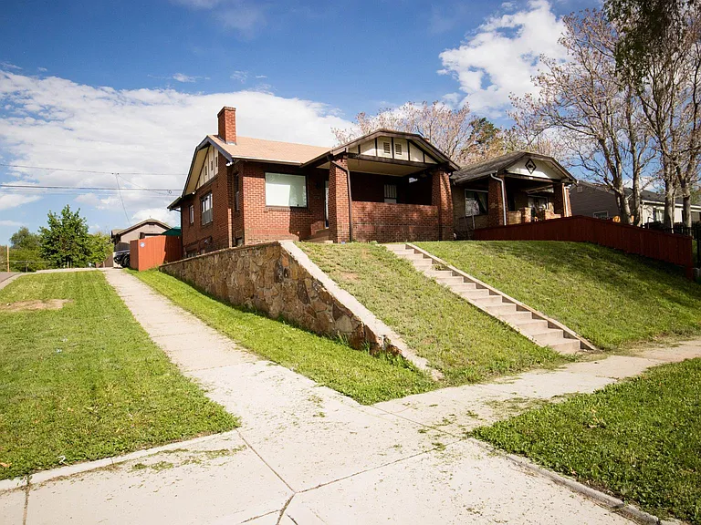 3458 N Steele St — Photo 24