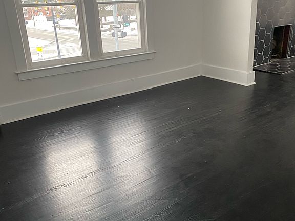 5th image of 1735 Clairmount Ave Unit B-1