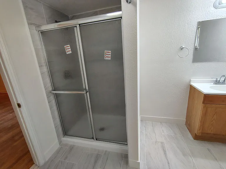 1351 Leonard Ave #A — Photo 14