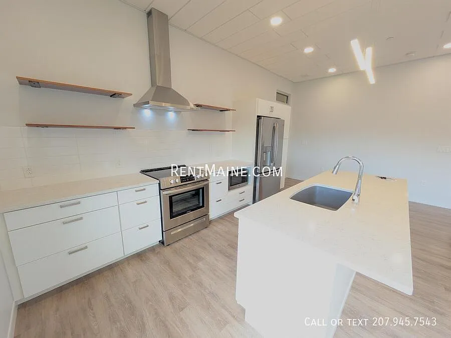 2 bed, 1061 sqft, $3,000 — Photo 4