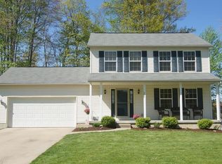 1036 Susan Rd, Ravenna, OH 44266