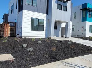 1694 Alnico Ln, Santa Rosa, CA 95403