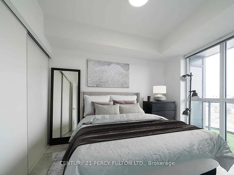 16 McAdam Ave #314 — Photo 7