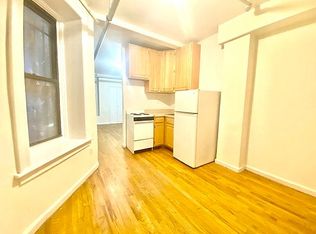 19 Stuyvesant St #11A, New York, NY 10003