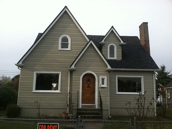 5th image of 1214 N Oakes St