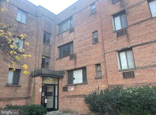 Friendship Square Condo,congress Heights, Washington, DC 20032