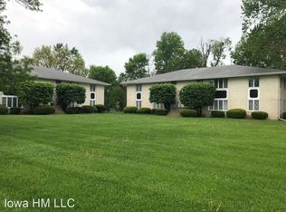 5906 Hickman Rd #8534817, Urbandale, IA 50322