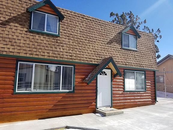 2nd image of 2176 5th Ln