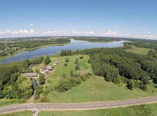 317 Avenue NE, Cambridge, MN 55008