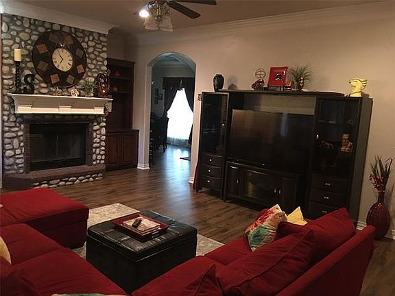 5th image of 3506 Four Trees Dr