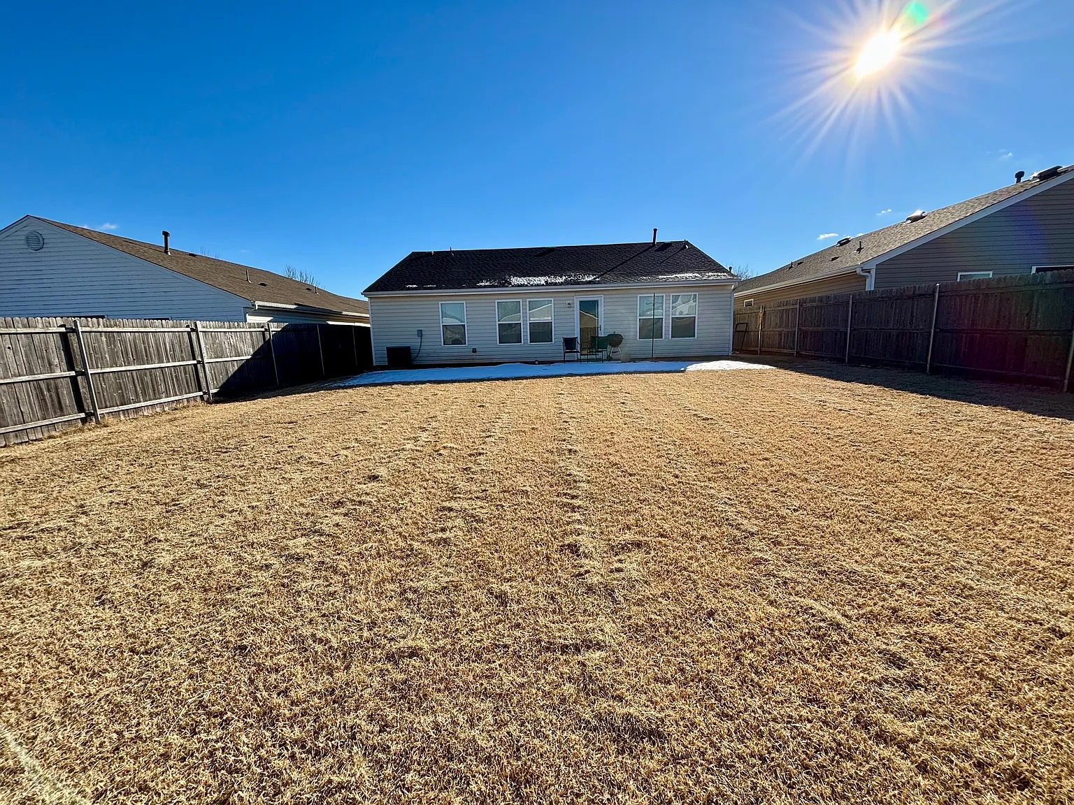 3 bed, 1168 sqft, $1,595 — Photo 4