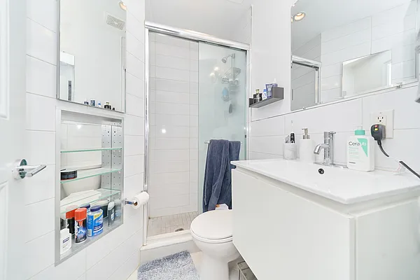 Rented by Living New York | media 15