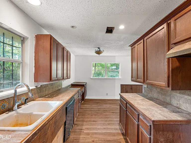4314 Kristin Dr — Photo 13