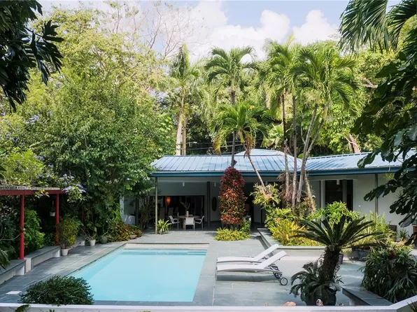 14 Tortugo St, Guaynabo, PR 00971