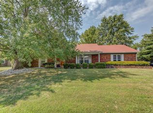 48 Blanc Lee Dr, Belleville, IL