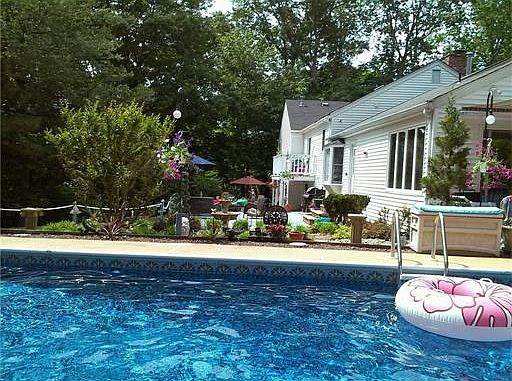2nd image of 210 Ticetown Rd