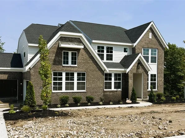 2460 Bent Grass Dr, Beavercreek, OH 45431