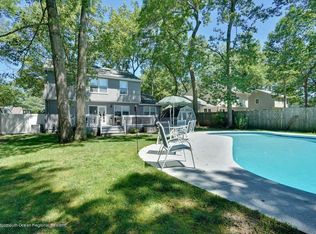 2316 Woodland Rd, Manchester, NJ 08759