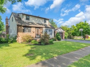 24 N 19th Ave, Manville, NJ